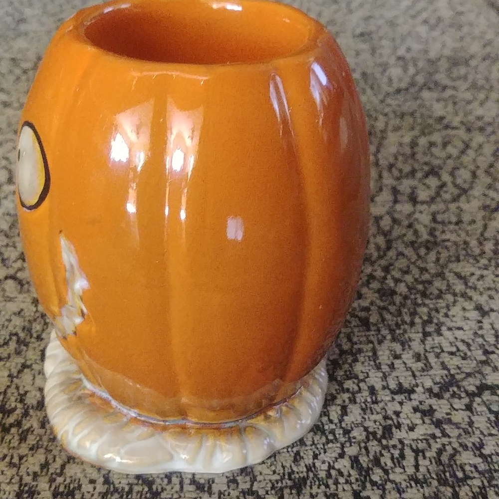 Yankee Candle Boney Bunch Cat - Picture 4 of 5